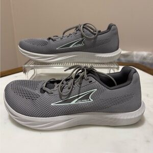 Altra Running Escalante 4 Athletic Sneakers size 7